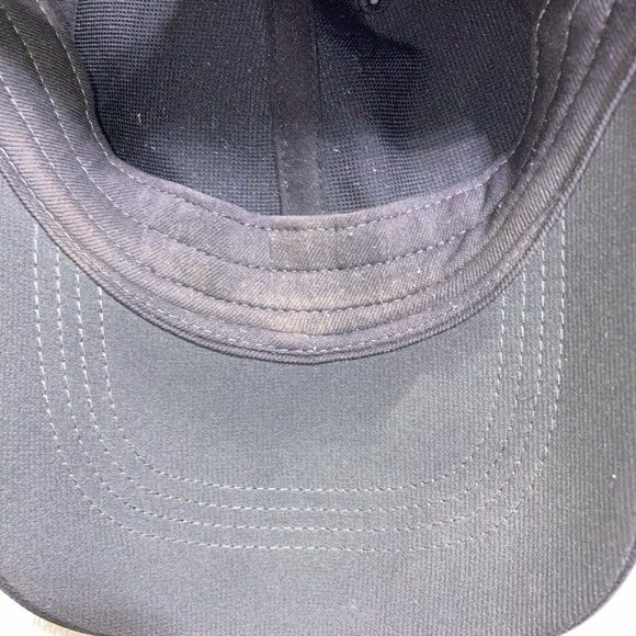 Nike Golf Cap 💛⛳️ 🧢🩵 - Picture 4 of 6